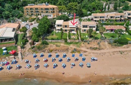 Parelia House | Waves Apartments Melody Glyfada