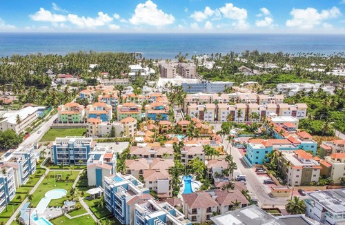 El Cortecito Apartment | Welcoming 2bedroom 2 bathroom apartment with AC ,pool, picnic area in Punta Cana