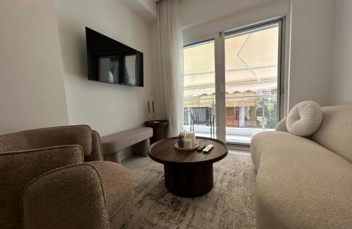 Agrinio Apartment | White Line Suite