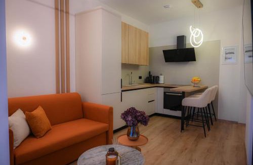 Katerini Apartment | White Luxury Suite