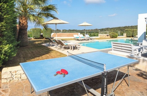 Prines Villa | White Oak Tree Villa
