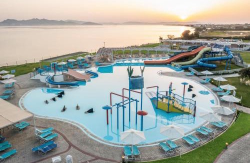 Tingaki Hotel | White Olive Marine Aquapark