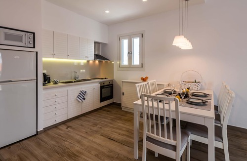 Adamas Apartment | White Rock Milos Suites