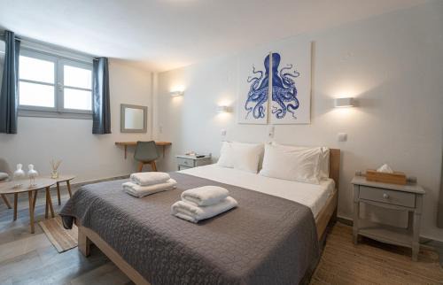 Naousa Apartment | WHITE W1 New studio in Naousa
