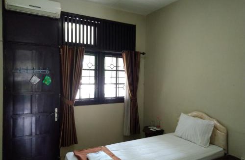 Colomadu House | Wisma Colomadu