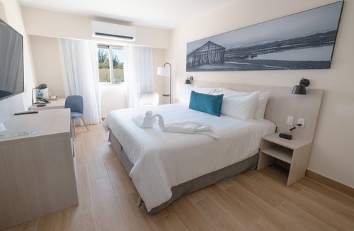 Monte Cristi Hotel | Wyndham Garden El Morro Montecristi