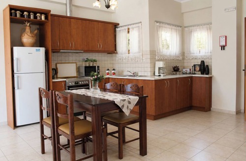Kolymvari Hotel | Xristinas Apartments