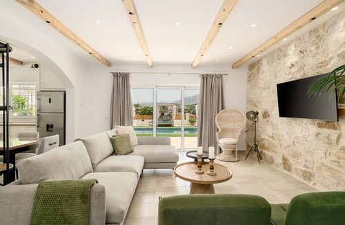 Dramia Villa | Yammas Stone Villa | Private Pool, 5BR, Boho Style