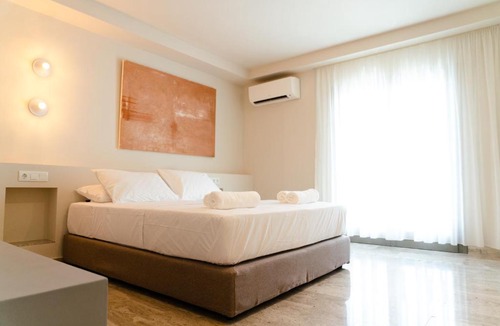 Nafpaktos Apartment | Yara