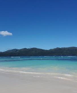 Las Galeras Hotel | Yes Papa! Rooms only 100m from the beach!