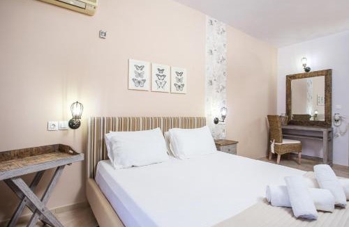 Faliraki Apartment | Yianna Studios