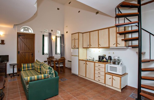 Tinos Town House | Yiorgos renthousetinos ΑΜΑ: 2249