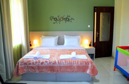 Kato Galatas Apartment | Your Home