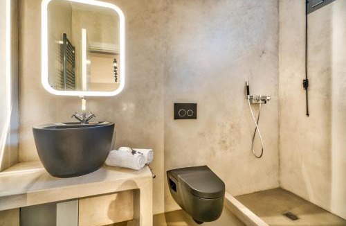 Paiania Villa | Your Home2b