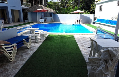 Los Maestros Resort | Your Own Private Resort-CHEAP