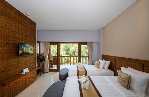 Kelusa Hotel | Your private excursion in Ubud, calm and peaceful atmosphere throughout the resort