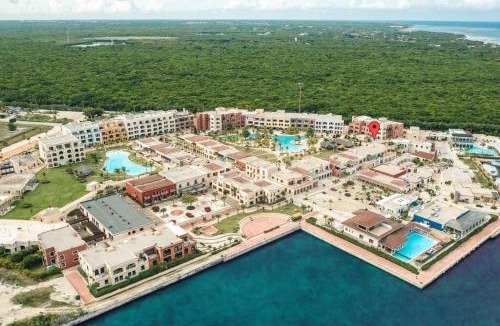 Cap Cana Marina Apartment | Your Private Pool, Marina Resort Hot Tub & Grounds