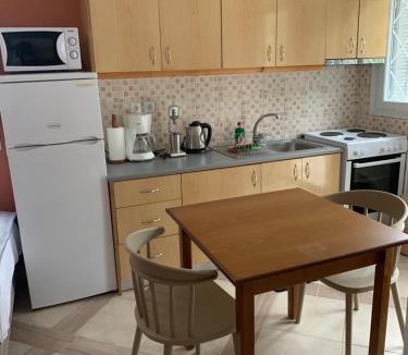 Leonidio Apartment | Zacharos Elegant Studio