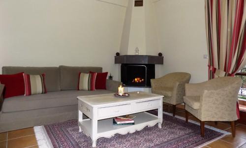 Amfikleia-Elateia Apartment | Zaggou Apartments