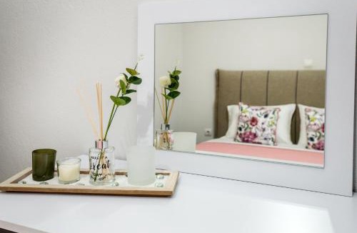 Astris Apartment | Zara Studios