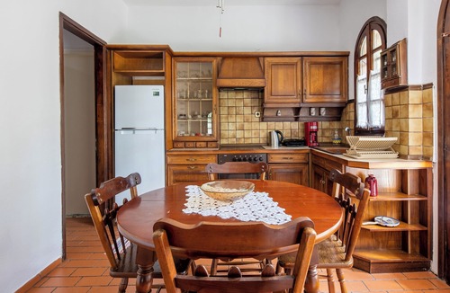 Grevena House | Zenios Dionysos - Traditional villa overlooking Pindos