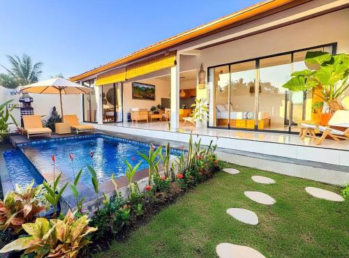 2BR Private Boho Style Villa, Jungle Pool, Yoga, Near Ubud Center