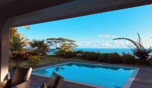 3-bedroom house in charming Mahina with AC, WiFi. Enjoy your stay
