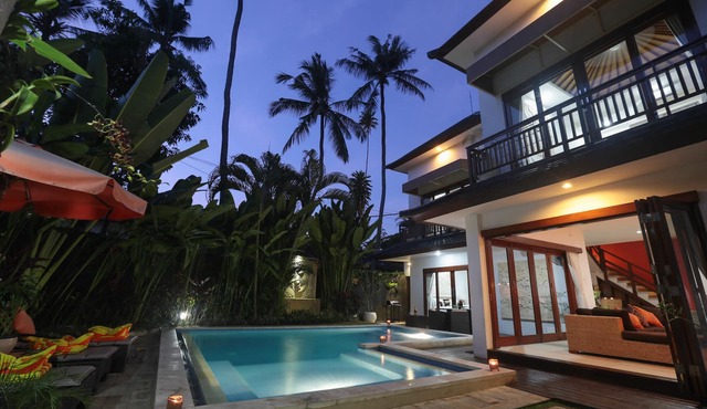 3 Bedroom Villa in Center Seminyak