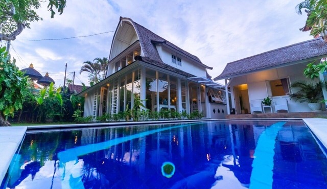 3 Bedroom villa in Heart of Seminyak