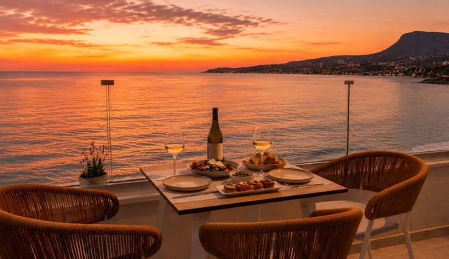 3-bedroom villa in the sea side in Kalives with private Jacuzzi for five