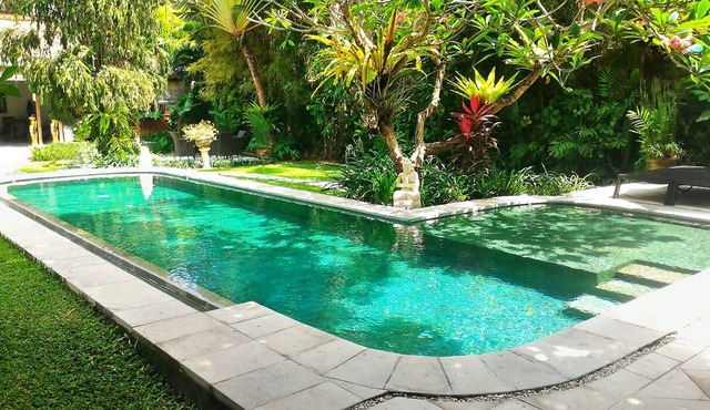 6 Bedrooms / 2 Private Pool Villas / 2 Pools, Seminyak Central, Staff service