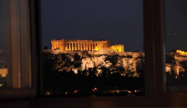 Acropolis at Home Loft with a View