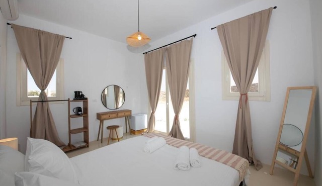Adyton Luxury Suite, Mykonos Tranquil Escape