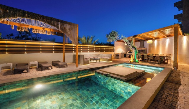 Afantou Golf Luxury Villa
