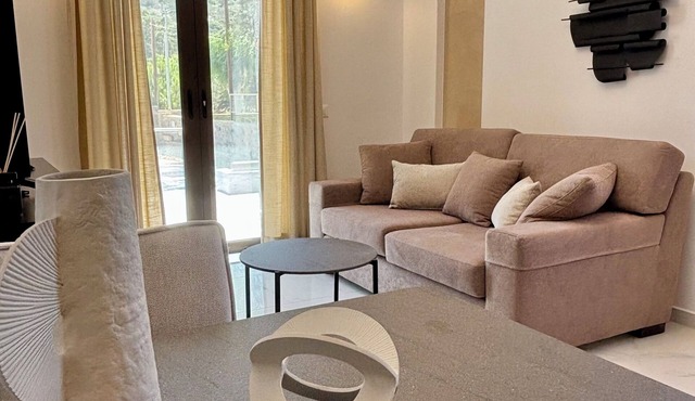 Agios Nikolaos Open Living Suite – Close Proximity to Almyros Beach