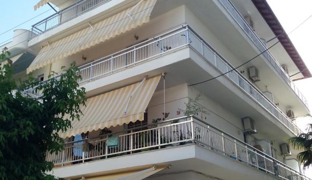 Ainalis Apartments