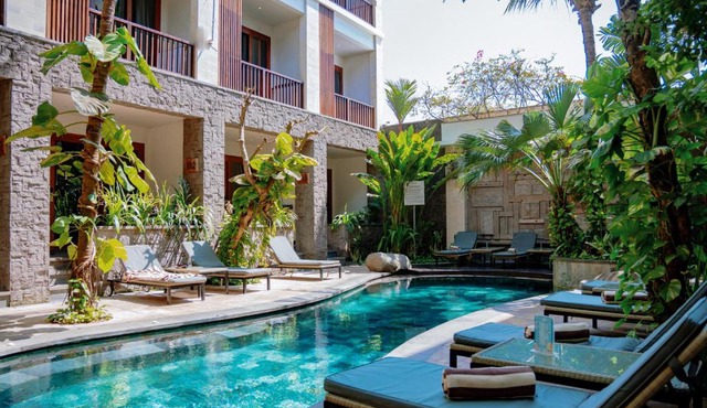 Akana Boutique Hotel