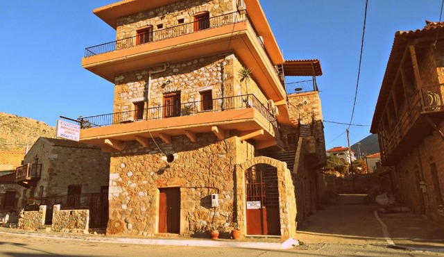 Akrotainaritis Rooms