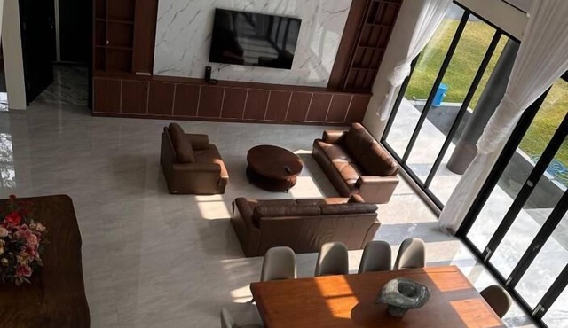 Aldeoz Villa Sentul