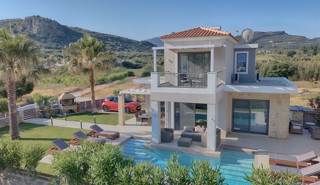 Alexandros villa with private pool