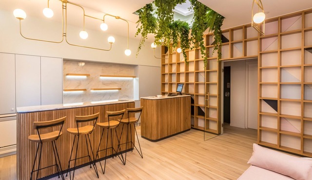 Allure Central Boutique Hotel