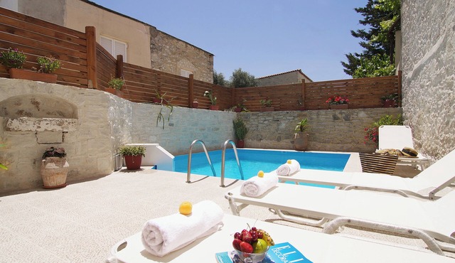 Amazing Villa with private pool!