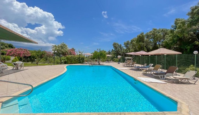 Amazona Apartments and Studios