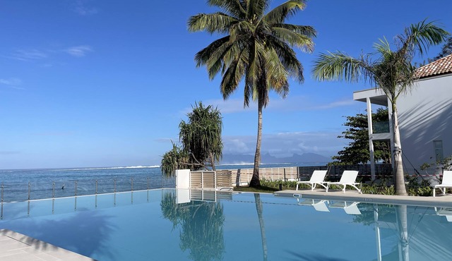 Ananahi plage for a relaxing stay by the beach and pool