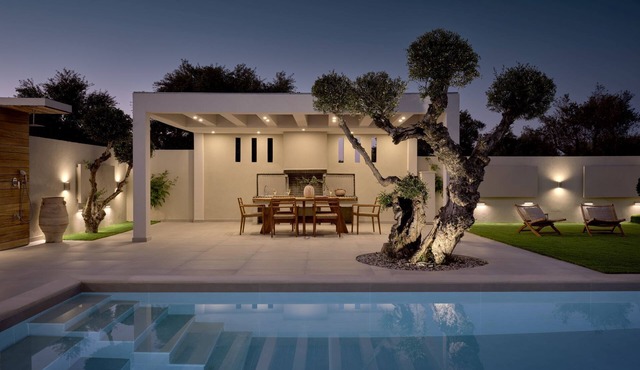 Anastasia Villa - 2 Bedrooms & Private Heated Pool