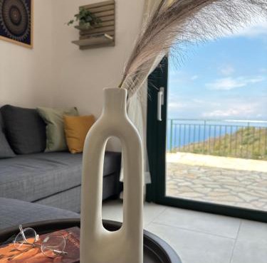 Anemar Lefkada