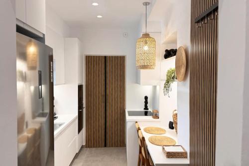 Angel Syros Luxury Apartment