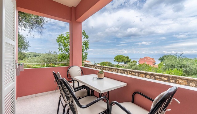 Apartment '3' with Sea View, Wi-Fi and Air Conditioning