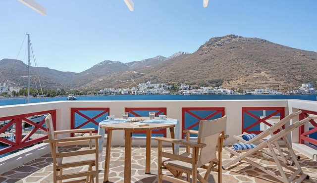 Apartment 'Nicolas House 1' with Sea View, Wi-Fi and Air Conditioning