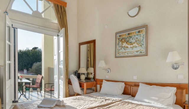 Apartment 'Two-Bedroom No 3' with Sea View, Wi-Fi and Air Conditioning